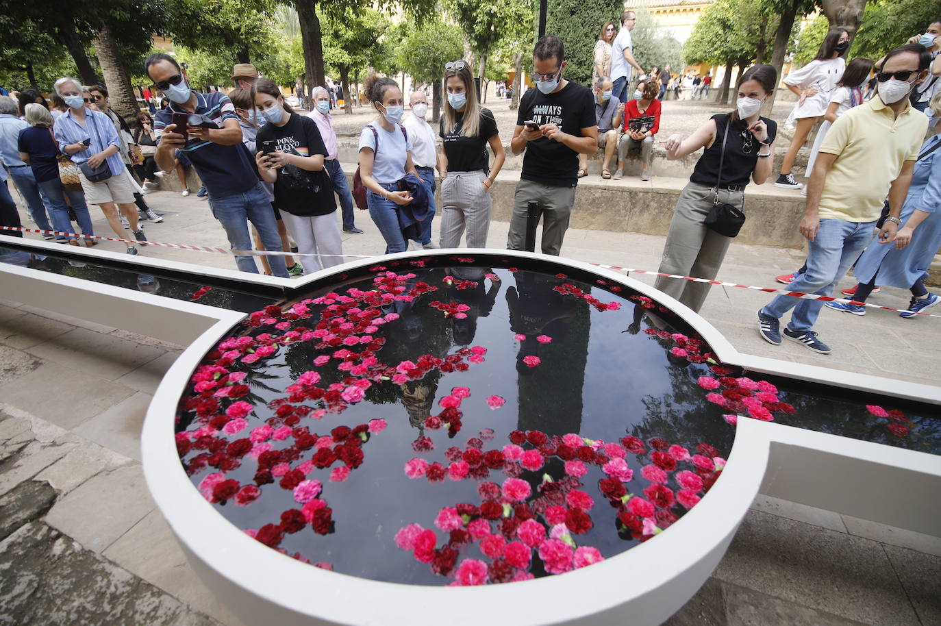 Festival Flora Córdoba 2021 | Gran ambiente de público en los patios, en imágenes (II)