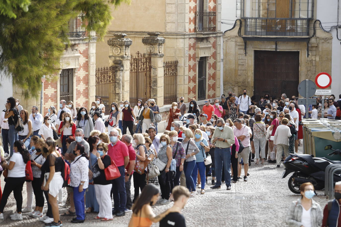 Festival Flora Córdoba 2021 | Gran ambiente de público en los patios, en imágenes (II)