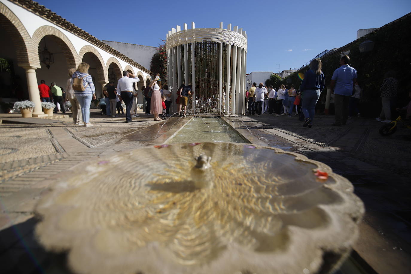 Festival Flora Córdoba 2021 | Gran ambiente de público en los patios, en imágenes (I)