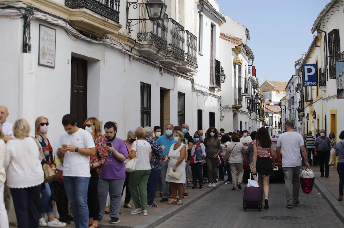 Festival Flora Córdoba 2021 | Gran ambiente de público en los patios, en imágenes (I)