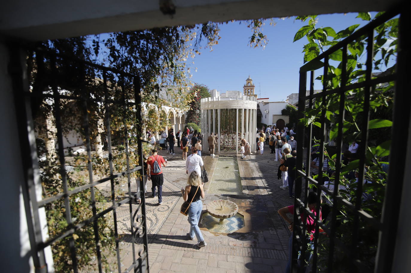 Festival Flora Córdoba 2021 | Gran ambiente de público en los patios, en imágenes (I)