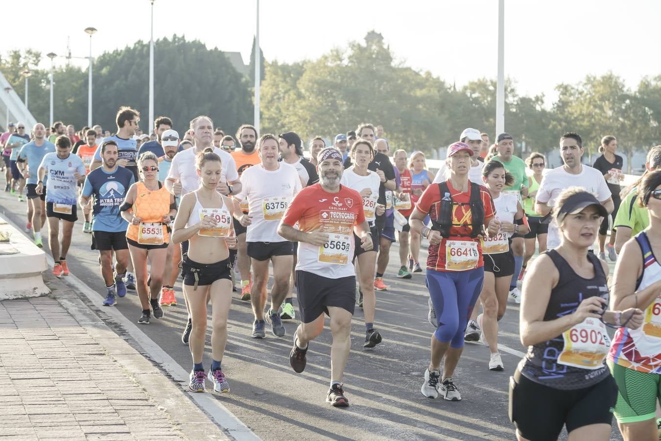 ¿Has corrido la Media Maratón de Sevilla? Búscate aquí (IV)