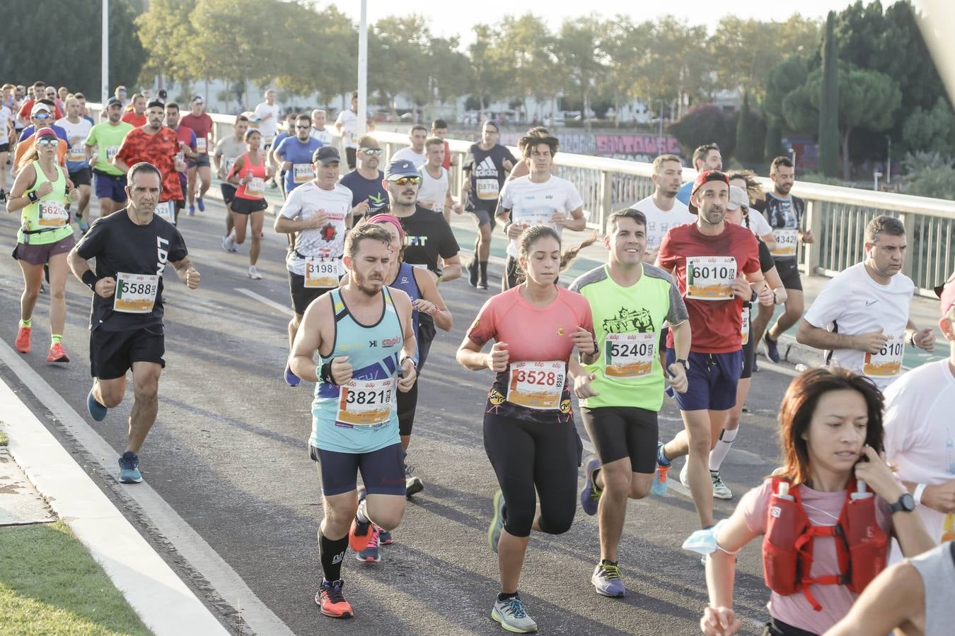 ¿Has corrido la Media Maratón de Sevilla? Búscate aquí (VI)