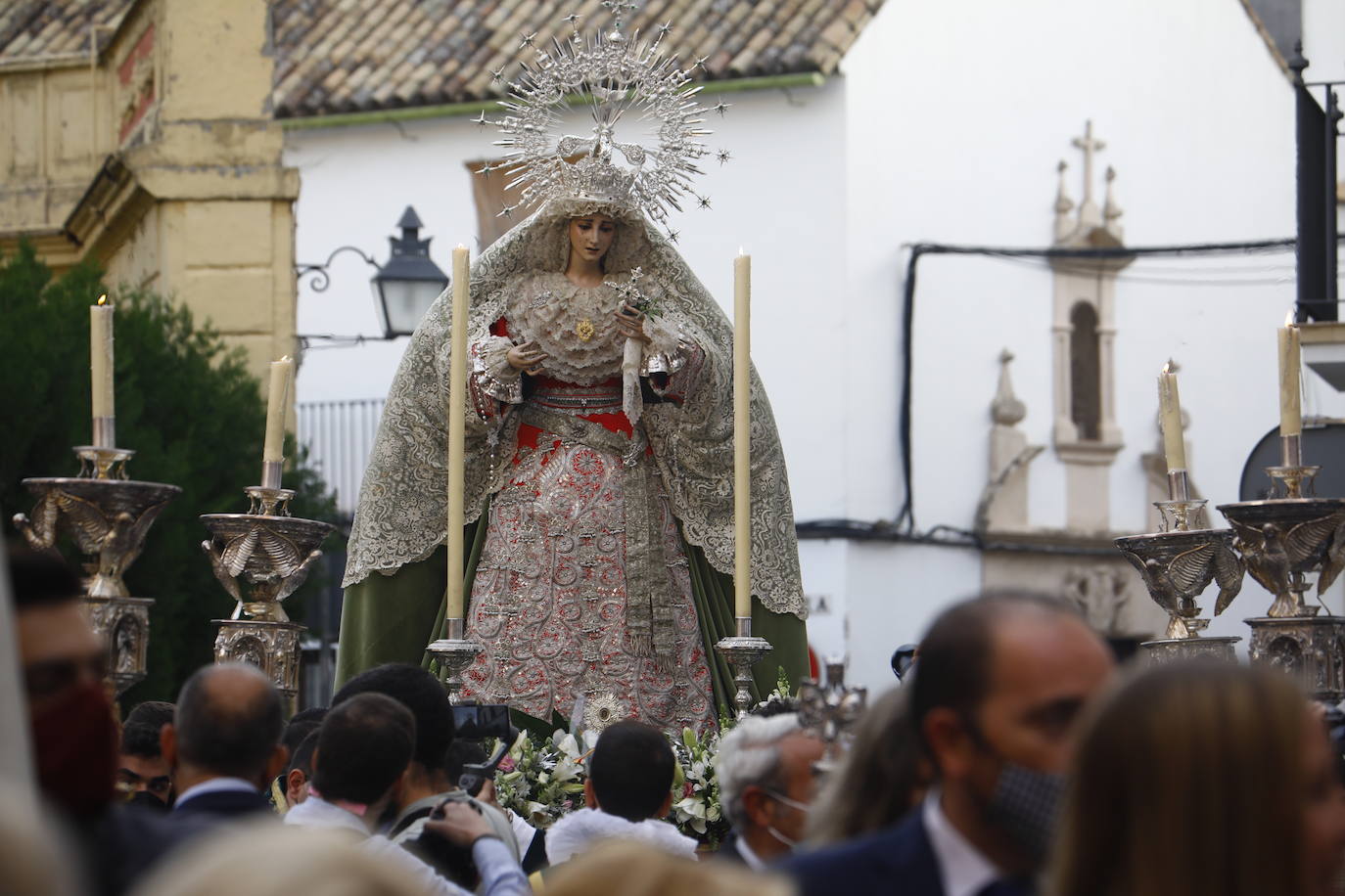 El rosario de María Santísma de la Paz y Esperanza de Córdoba, en imágenes