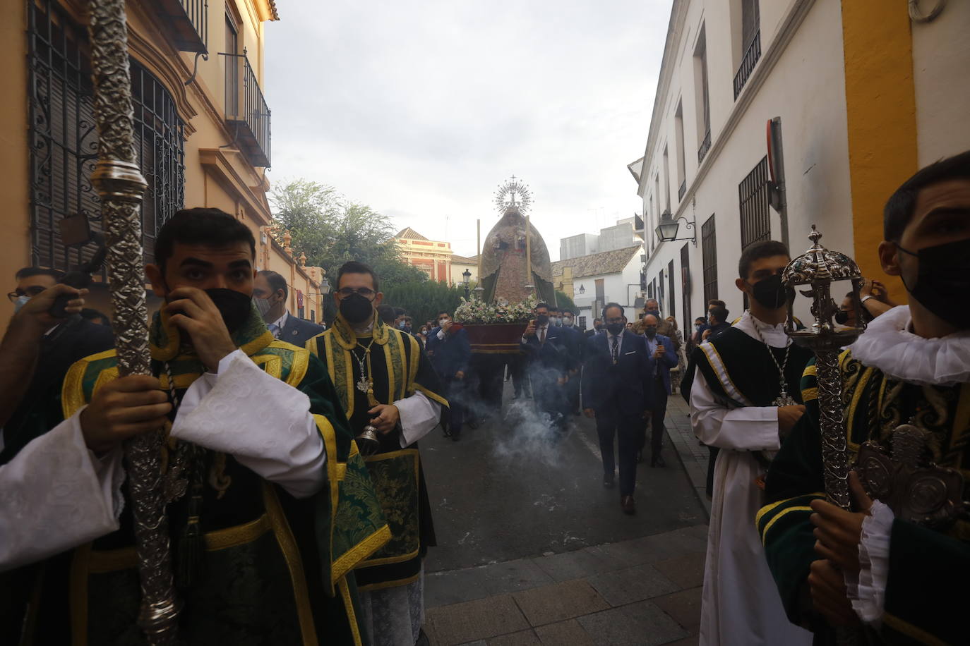 El rosario de María Santísma de la Paz y Esperanza de Córdoba, en imágenes