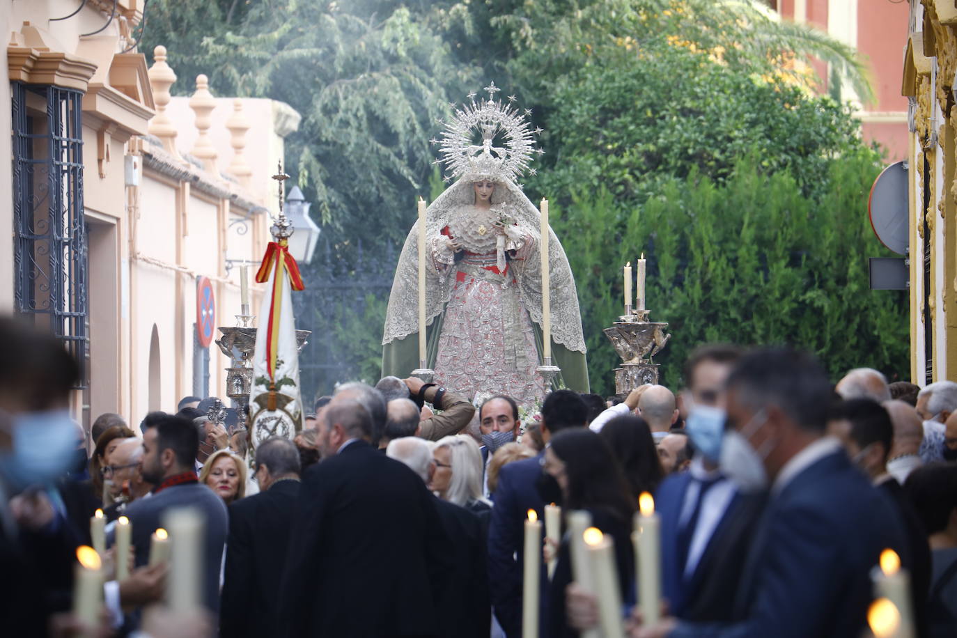 El rosario de María Santísma de la Paz y Esperanza de Córdoba, en imágenes