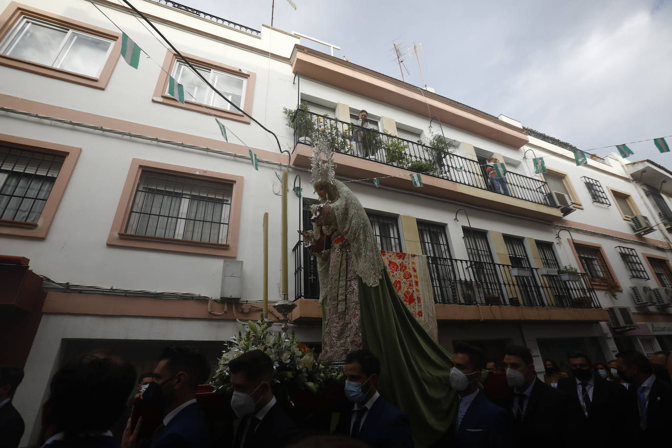 El rosario de María Santísma de la Paz y Esperanza de Córdoba, en imágenes