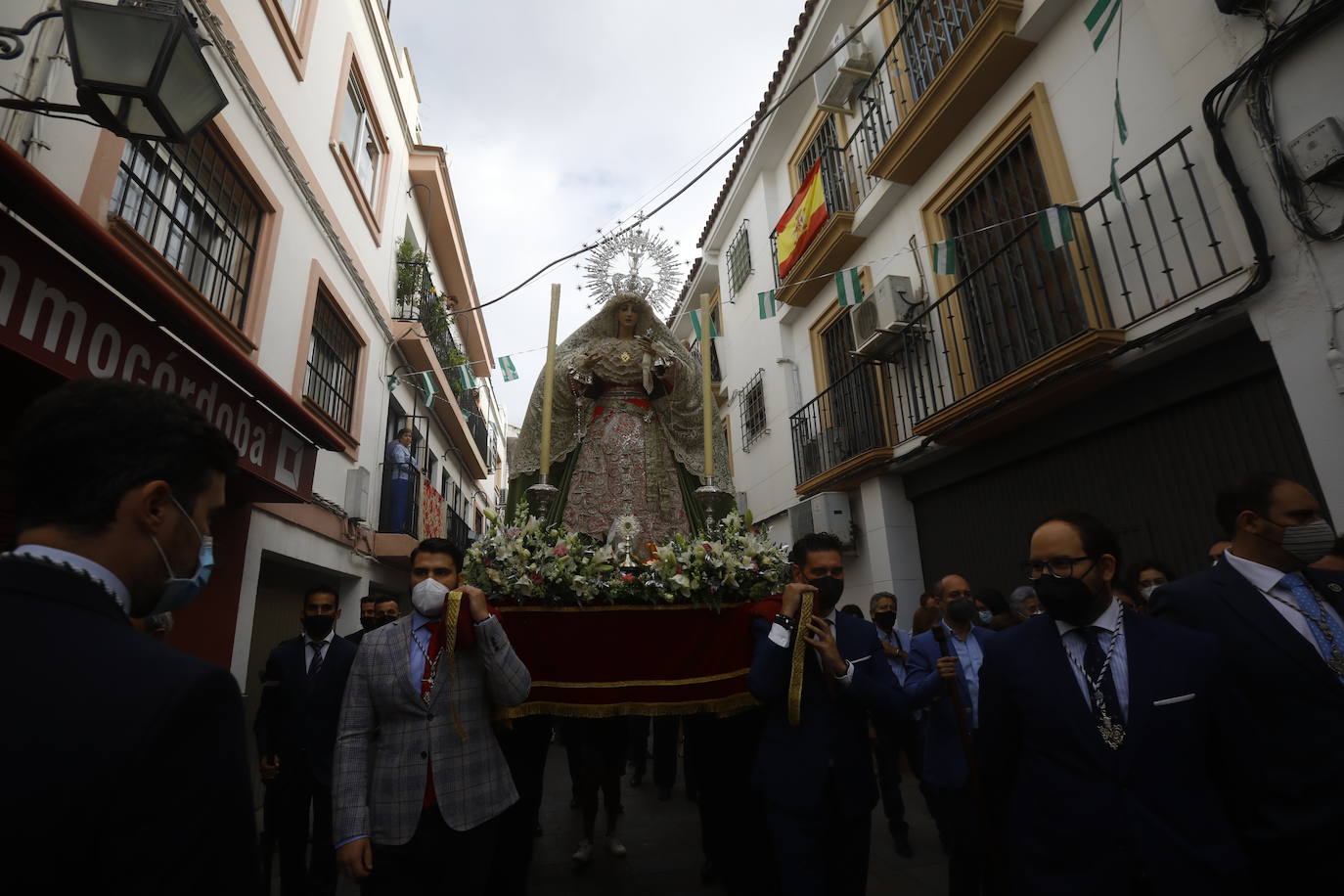 El rosario de María Santísma de la Paz y Esperanza de Córdoba, en imágenes