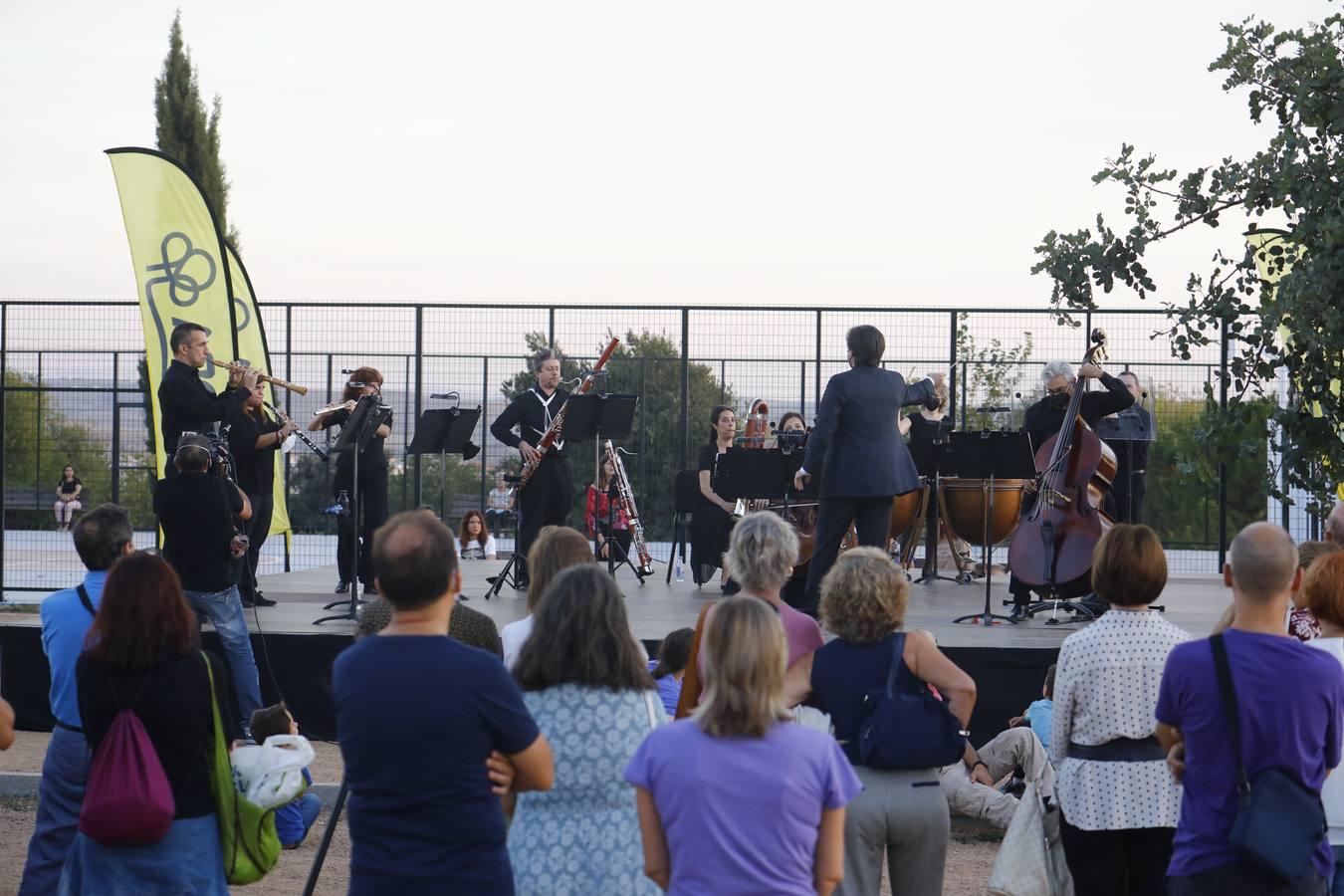 El concierto de la Orquesta de Córdoba en la Asomadilla, en imágenes