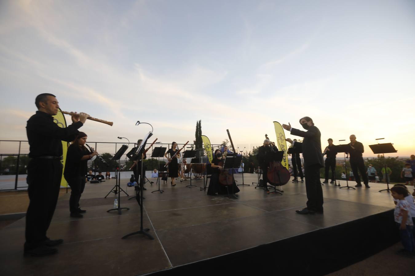 El concierto de la Orquesta de Córdoba en la Asomadilla, en imágenes