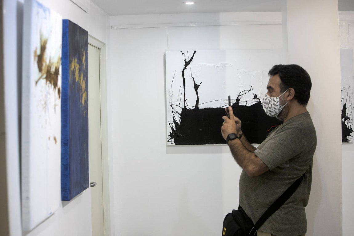 La exposición de Pepe Amate en el Colegio de Abogados de Córdoba, en imágenes