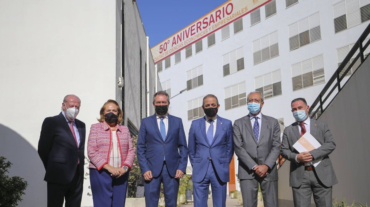 En imágenes, celebración del 50º aniversario de la Facultad de Económicas y Empresariales de Sevilla