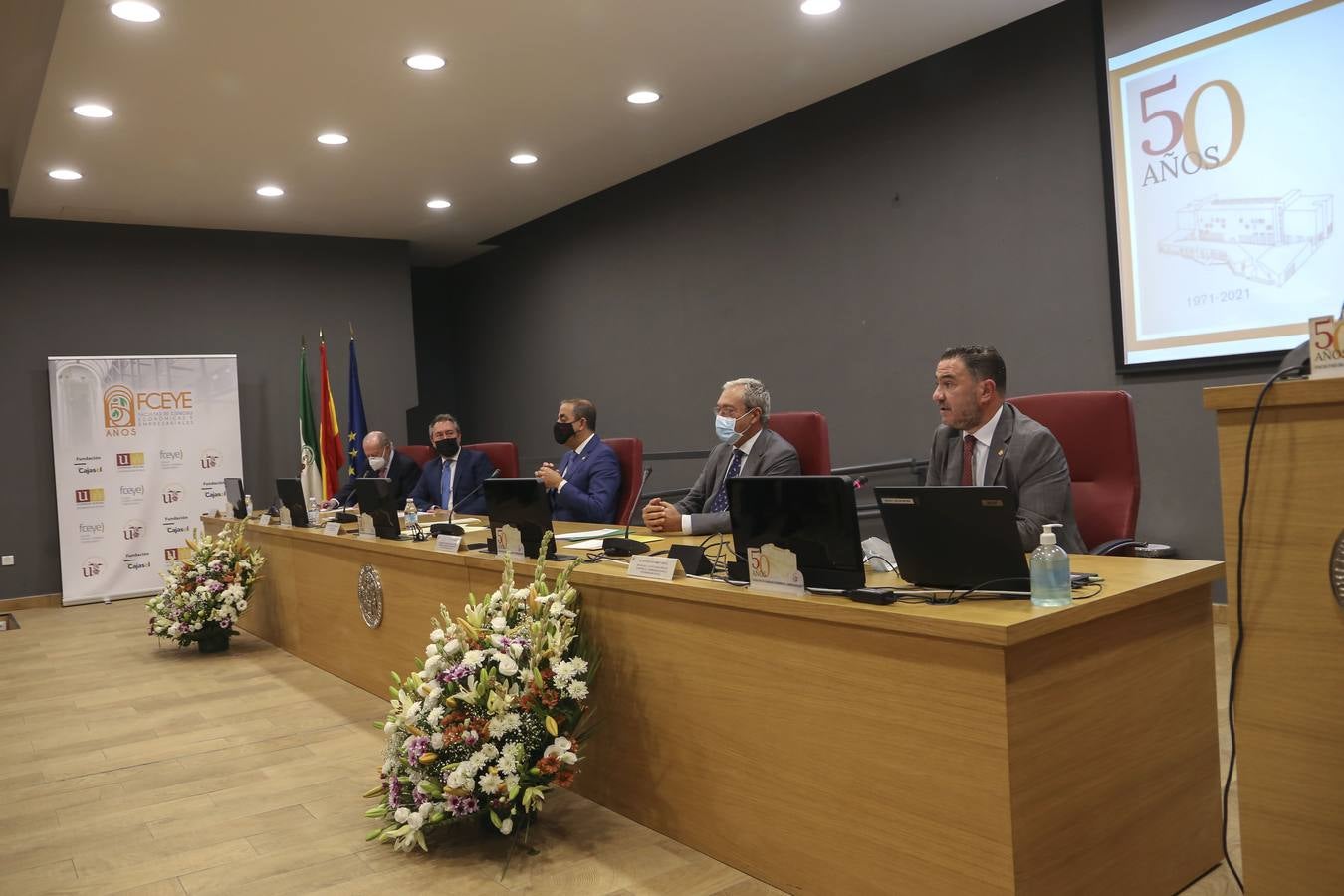 En imágenes, celebración del 50º aniversario de la Facultad de Económicas y Empresariales de Sevilla