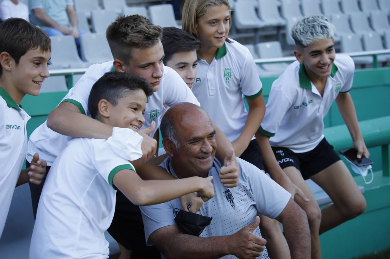 La grada del Córdoba CF-Antequera, en imágenes