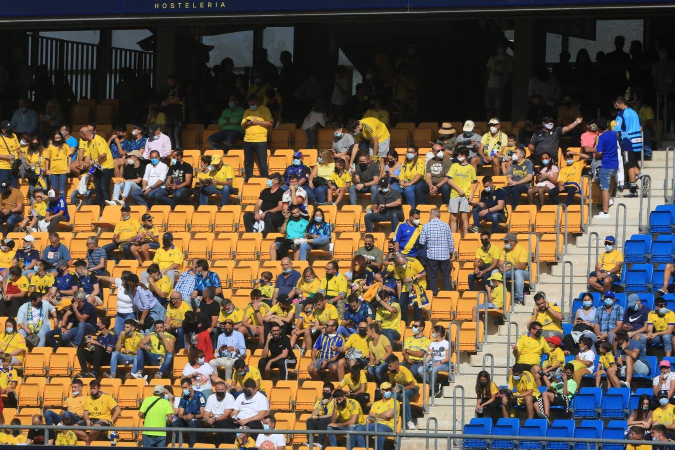 Búscate en el partido Cádiz-Alavés