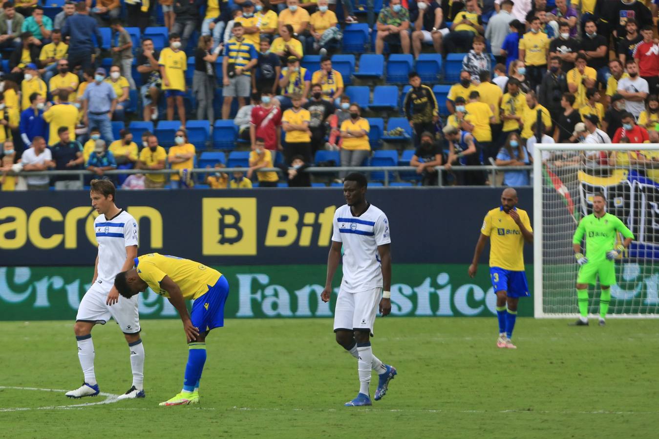 Fotos: Partido Cádiz-Alavés (0-2)