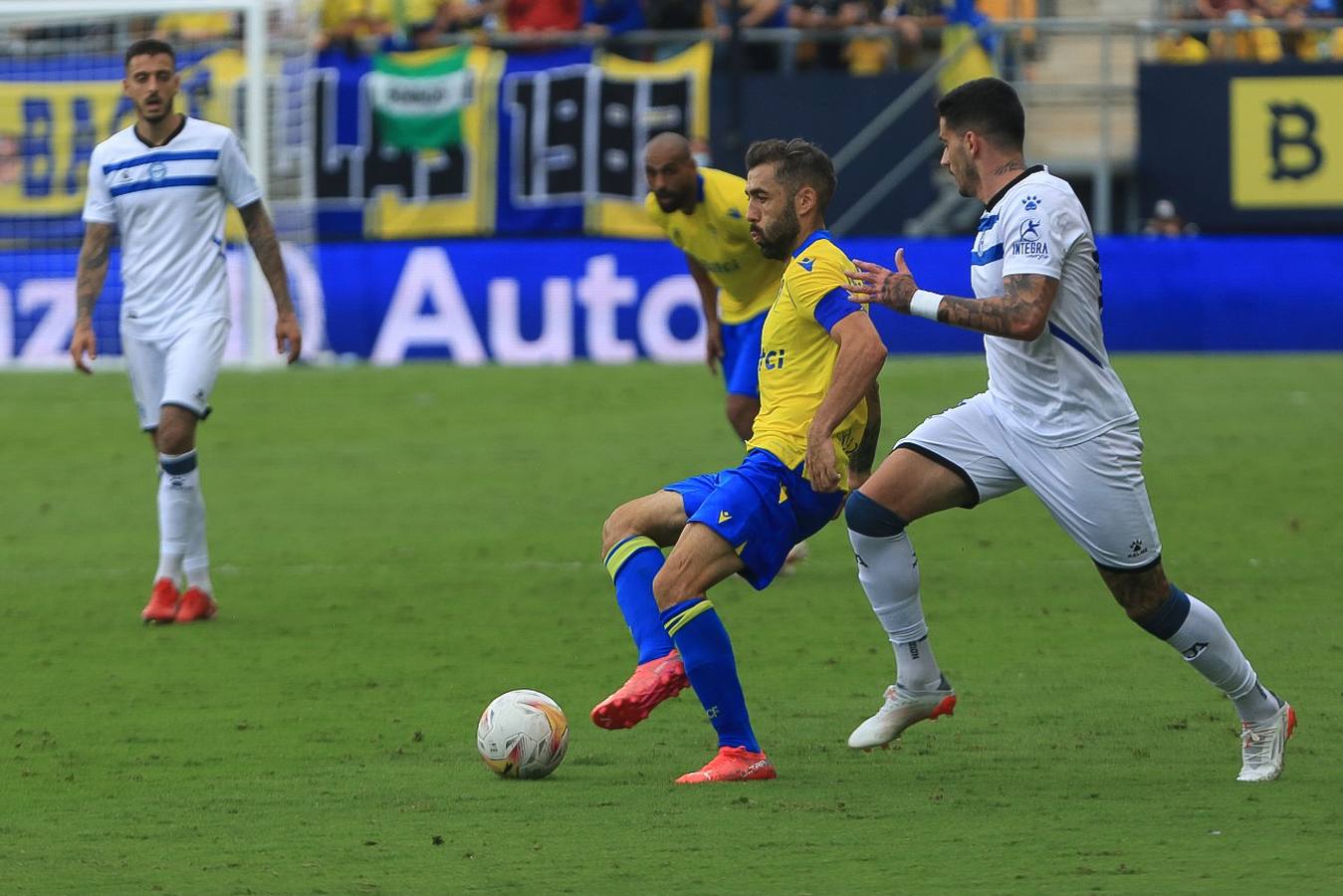 Fotos: Partido Cádiz-Alavés (0-2)