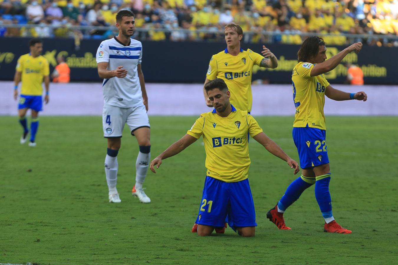 Fotos: Partido Cádiz-Alavés (0-2)