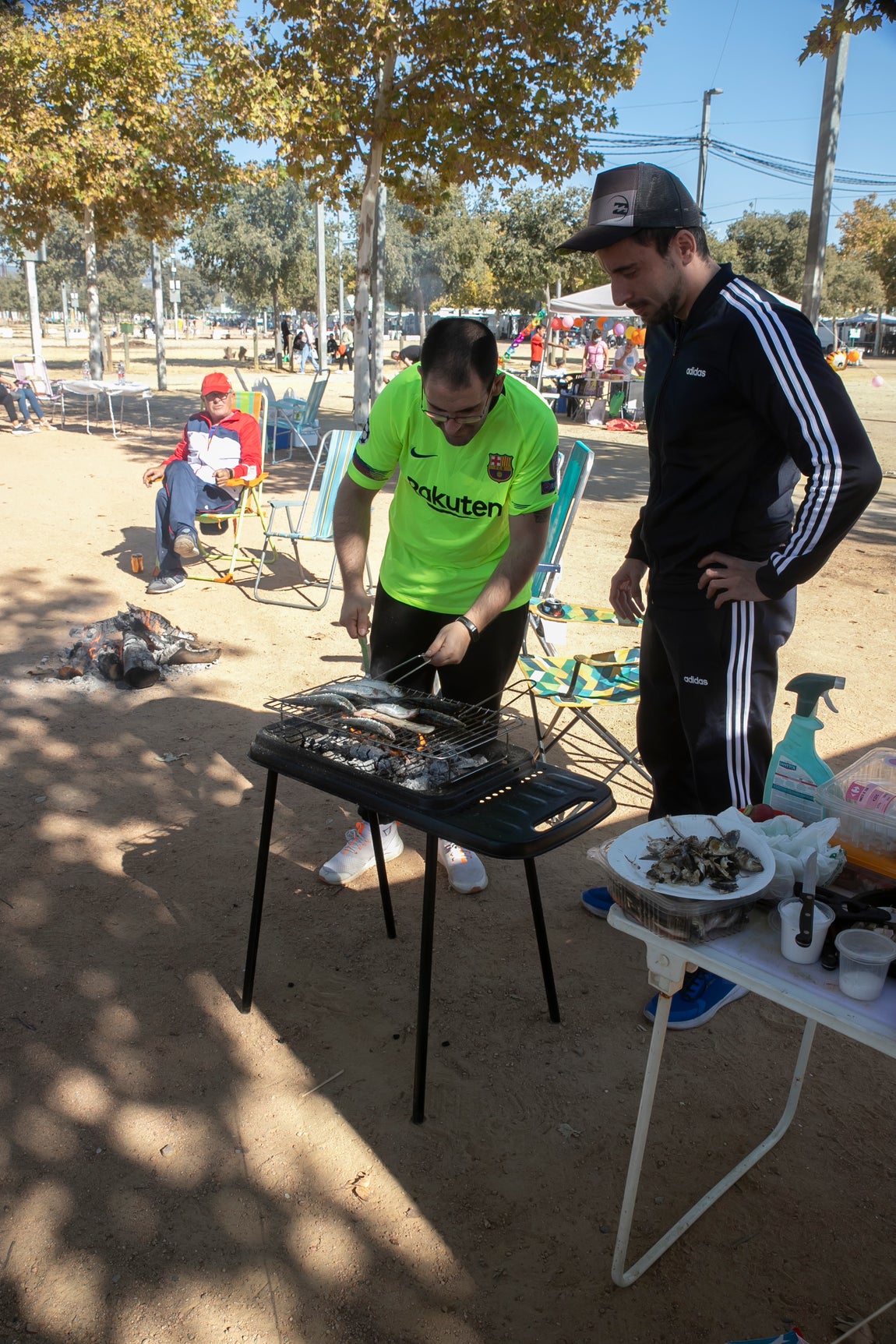 Los peroles en El Arenal por el Día de San Rafael, en imágenes
