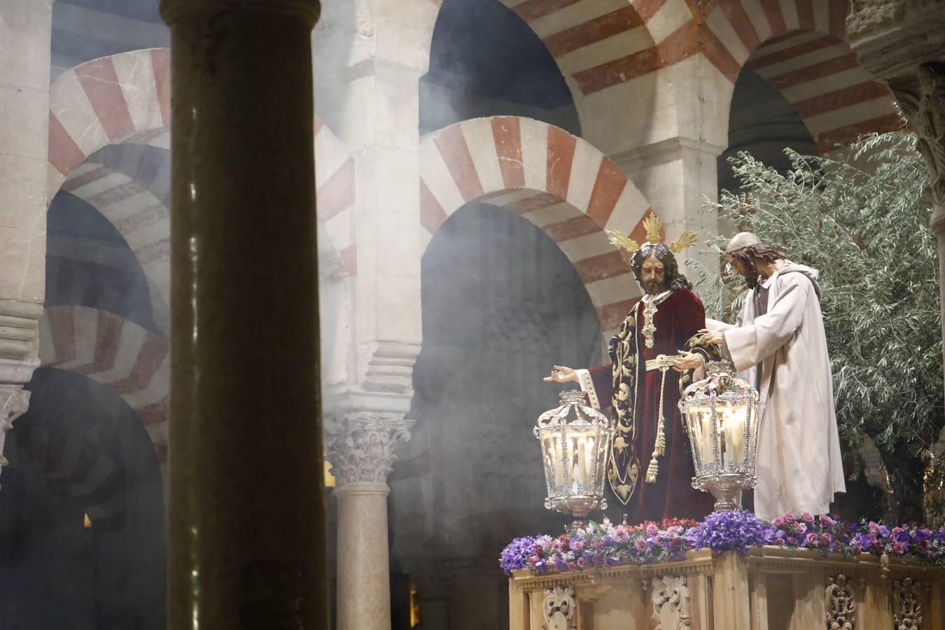 La procesión de Nuestro Padre Jesús de la Salud de Córdoba, en imágenes