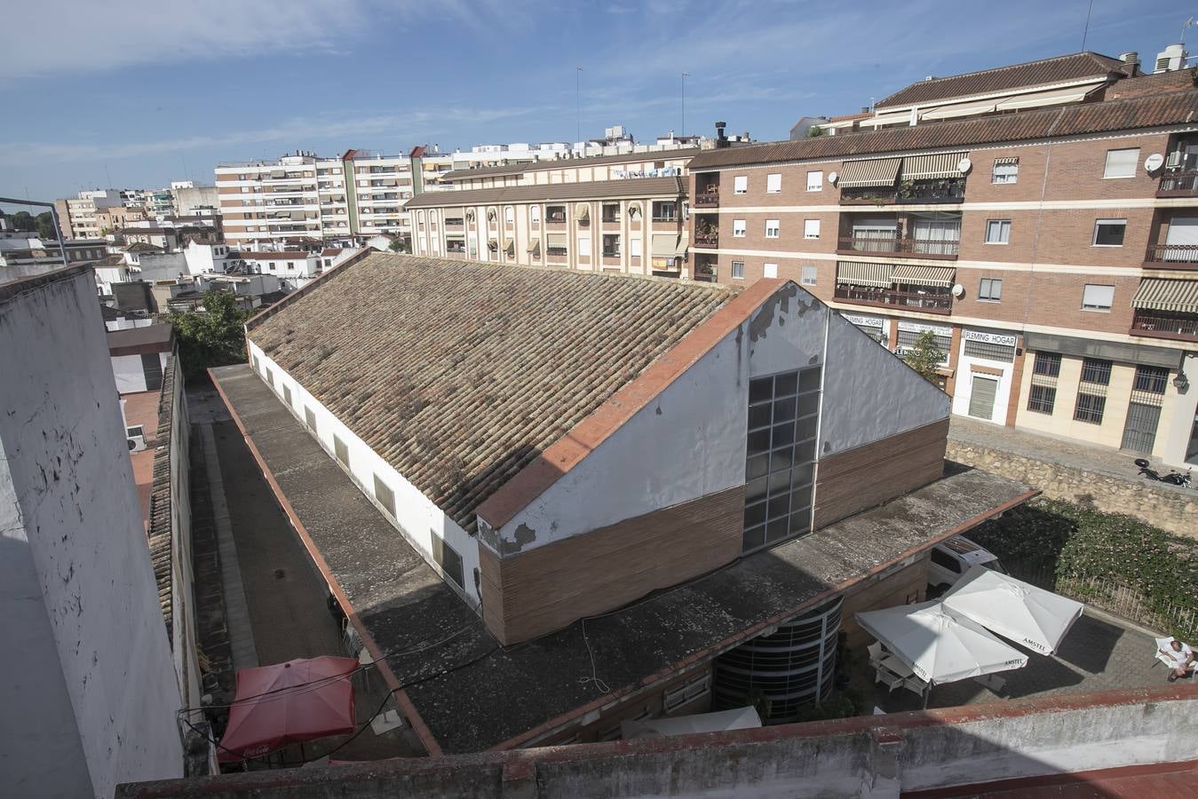 Así está el mercado del Alcázar de Córdoba, un inmueble con 70 años a sus espaldas