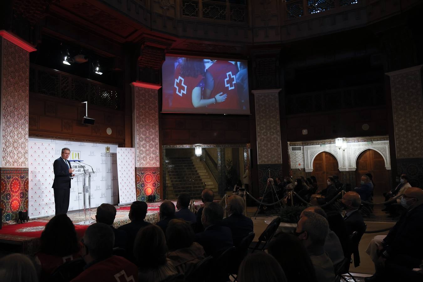 Entrega de los Premios Voluntariado 2021 de la Cruz Roja de Sevilla, en imágenes