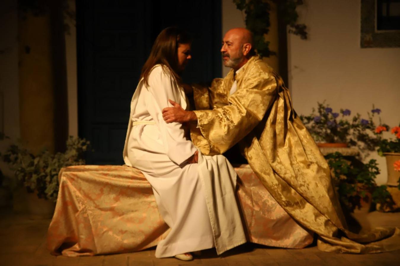 La obra teatral sobre Don Juan en el Palacio de Viana, en imágenes