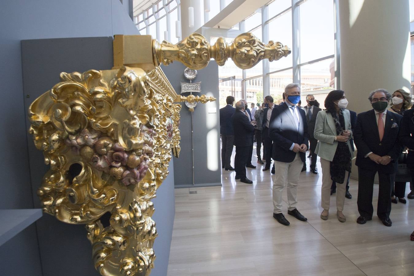 La exposición &#039;Patrimonio Macareno. Los oficios del arte sacro&#039;, en imágenes