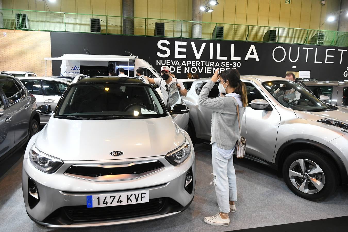 Inauguración del 11º Salón del Motor de Ocasión de Sevilla, en imágenes