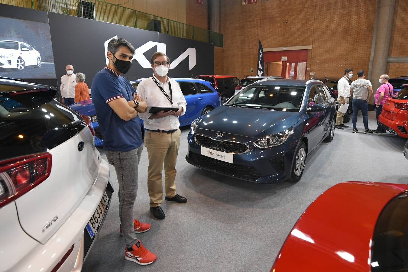 Inauguración del 11º Salón del Motor de Ocasión de Sevilla, en imágenes