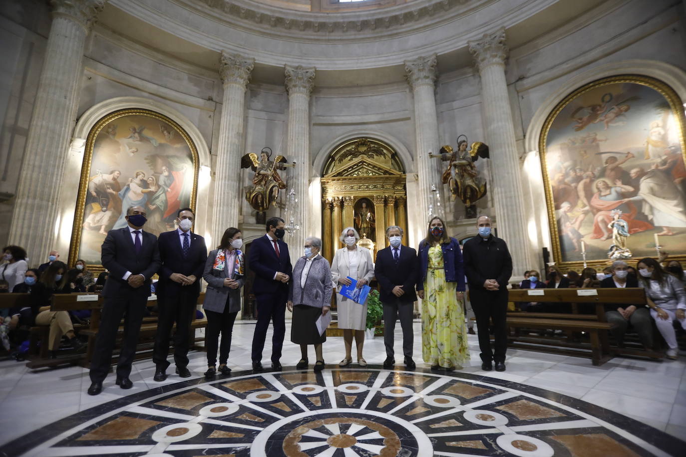 La apertura al público de la iglesia de Santa Victoria en Córdoba, en imágenes