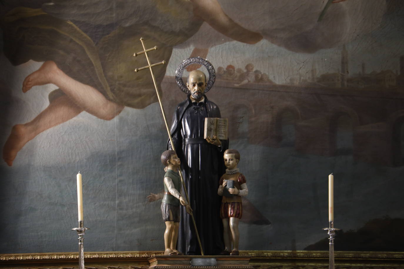 La apertura al público de la iglesia de Santa Victoria en Córdoba, en imágenes