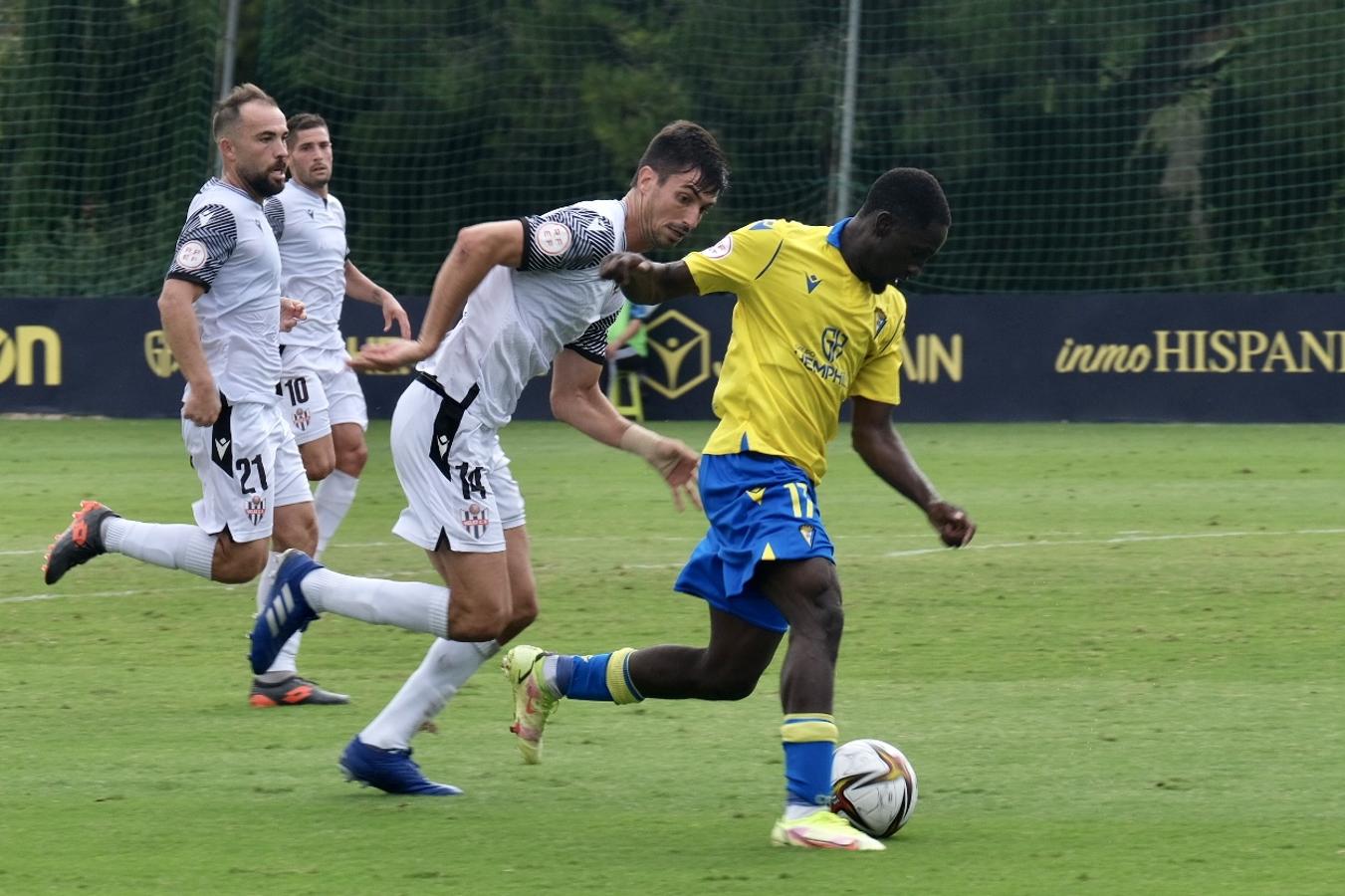 FOTOS: Las imágenes del Cádiz B - Vélez