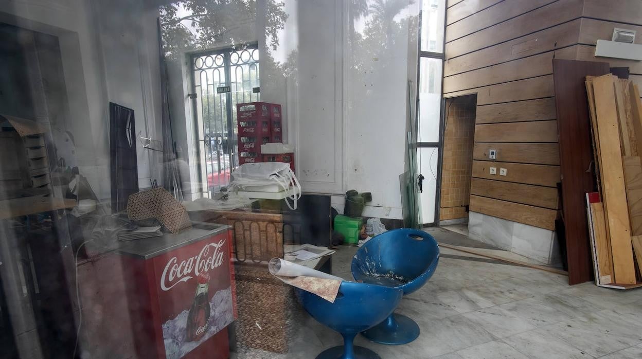 El deterioro de la Pérgola de Córdoba, en imágenes