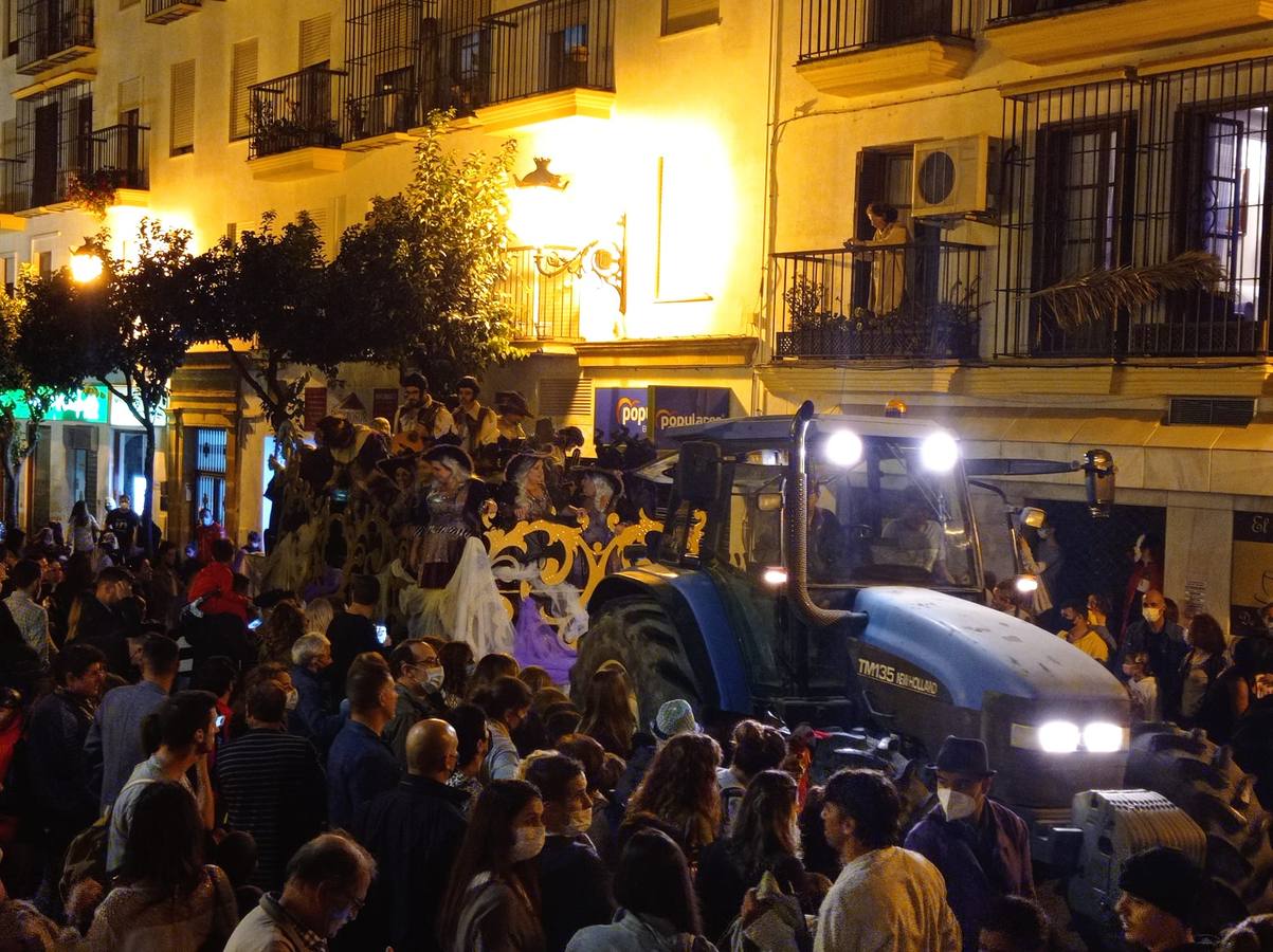 FOTOS: El Puerto llena sus calles para vivir el terror de Halloween