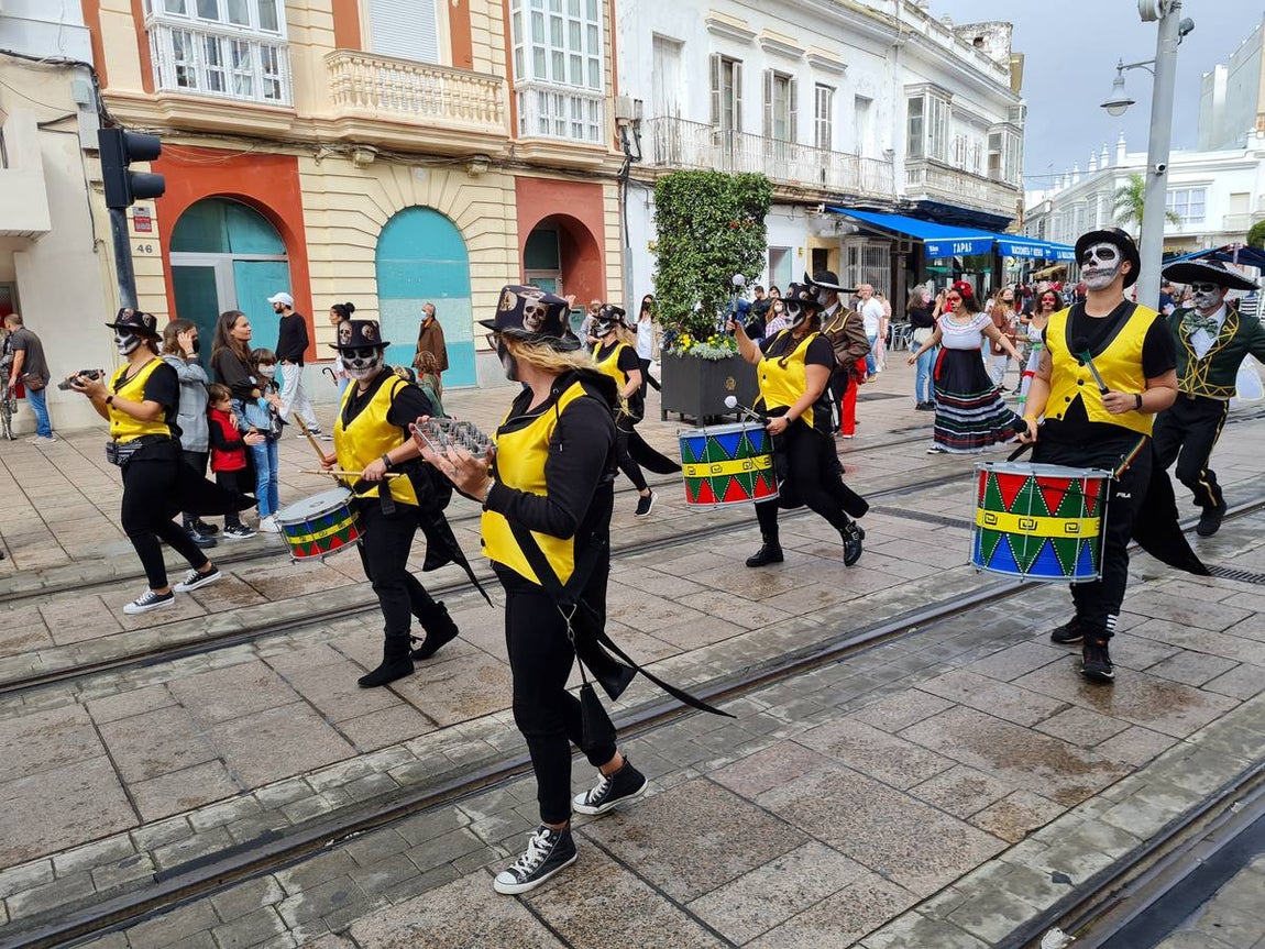 FOTOS: Gran ambiente festivo en San Fernando por Halloween