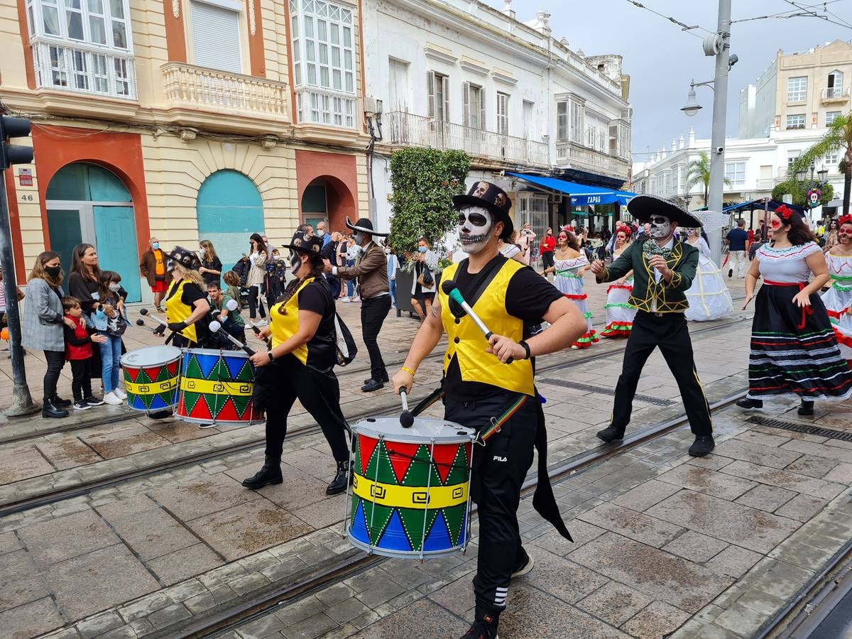 FOTOS: Gran ambiente festivo en San Fernando por Halloween