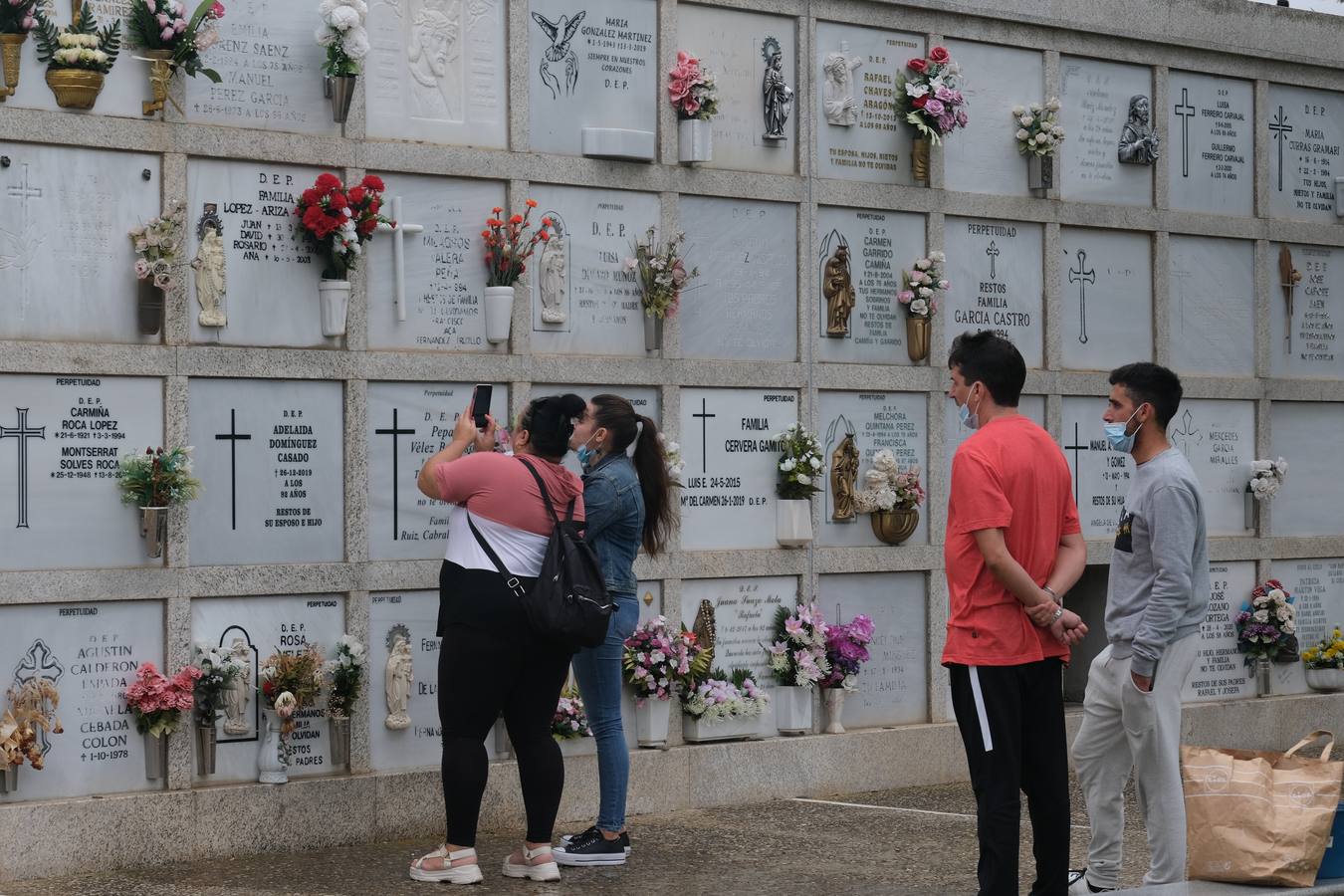 Día de Todos los Santos: La tradición se mantiene viva