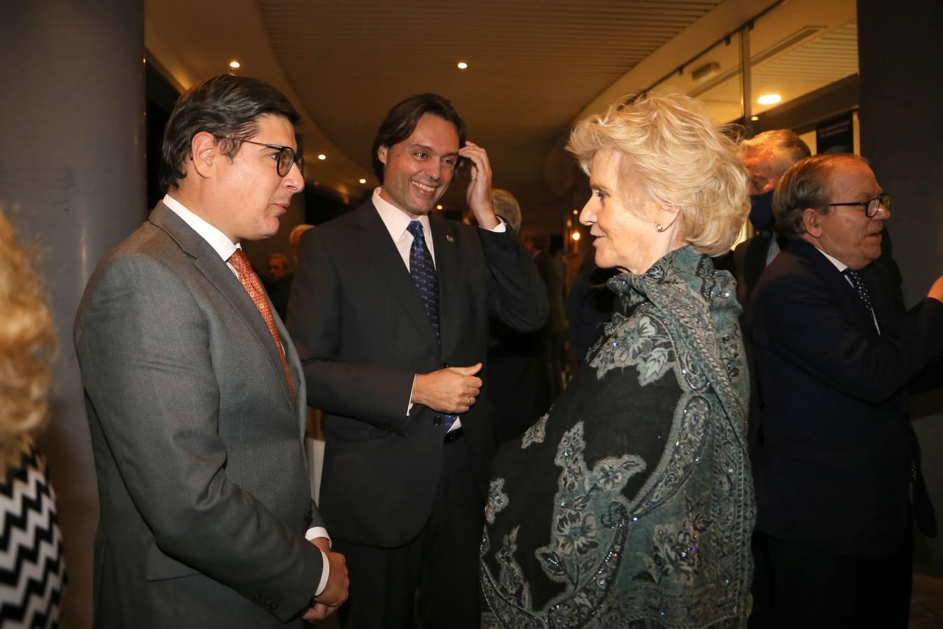 Asistentes a la entrega del XXI Premio Joaquín Romero Murube