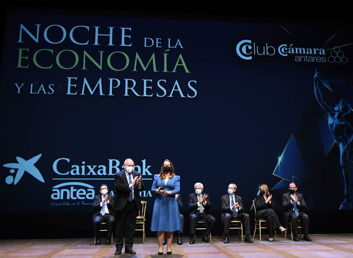 La &#039;Noche de la economía y las empresas&#039; de Sevilla, en imágenes