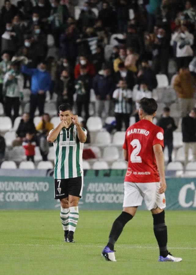 Las mejores imágenes de la victoria del Córdoba CF ante la UD Montijo (3-1)