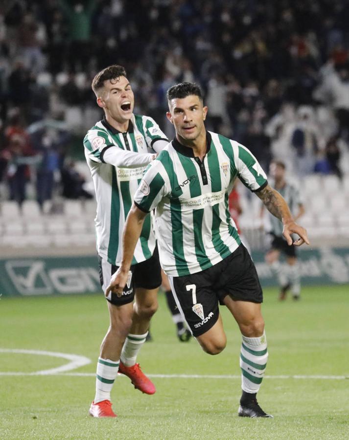 Las mejores imágenes de la victoria del Córdoba CF ante la UD Montijo (3-1)