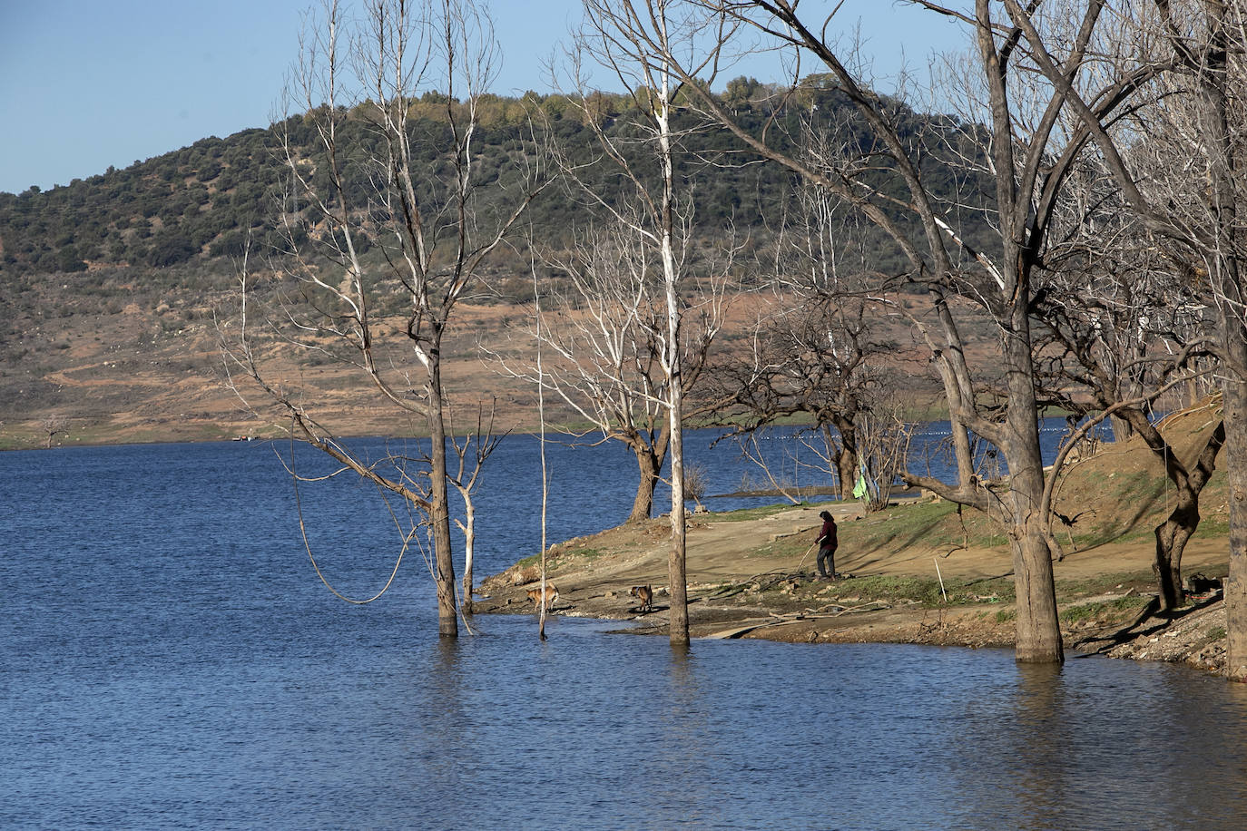 La sequía en el pantano de La Breña de Córdoba, en imágenes