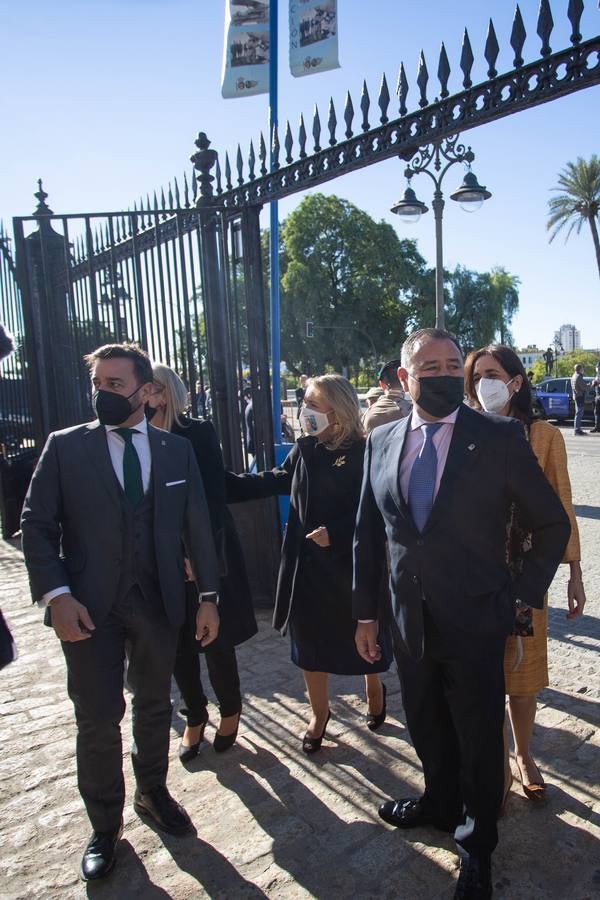 Jura de bandera en la plaza de toros de la Maestranza de Sevilla