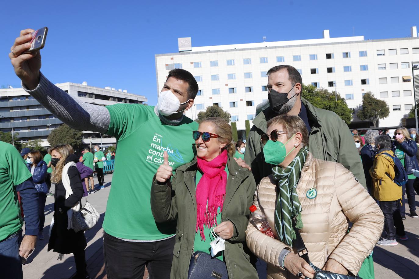 Felipe y Alfonso Reyes apadrinan la carrera contra el cáncer de Córdoba, en imágenes