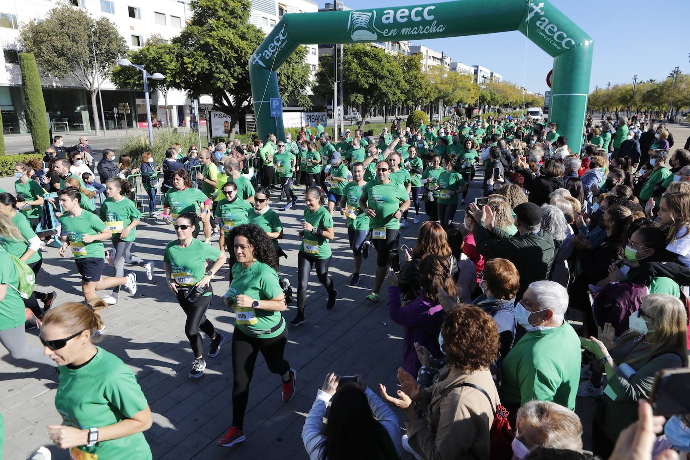 Felipe y Alfonso Reyes apadrinan la carrera contra el cáncer de Córdoba, en imágenes