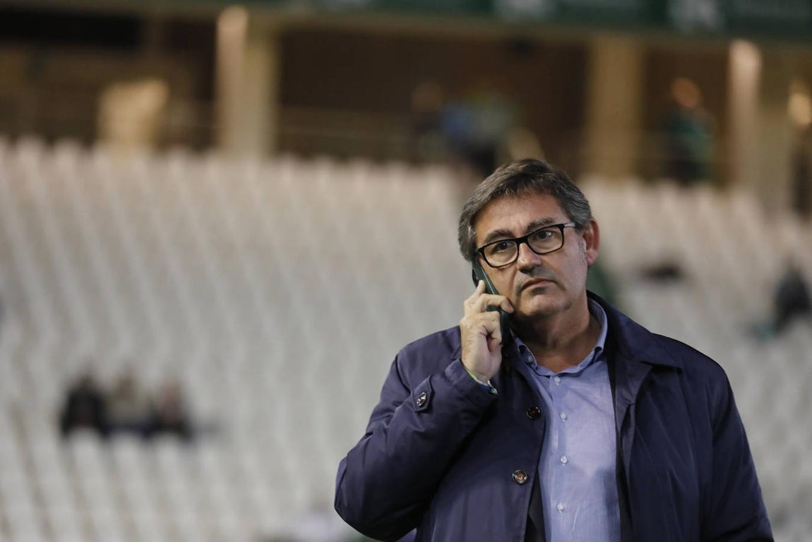 Las mejores imágenes y el ambiente en la grada del Córdoba CF - CD Ebro