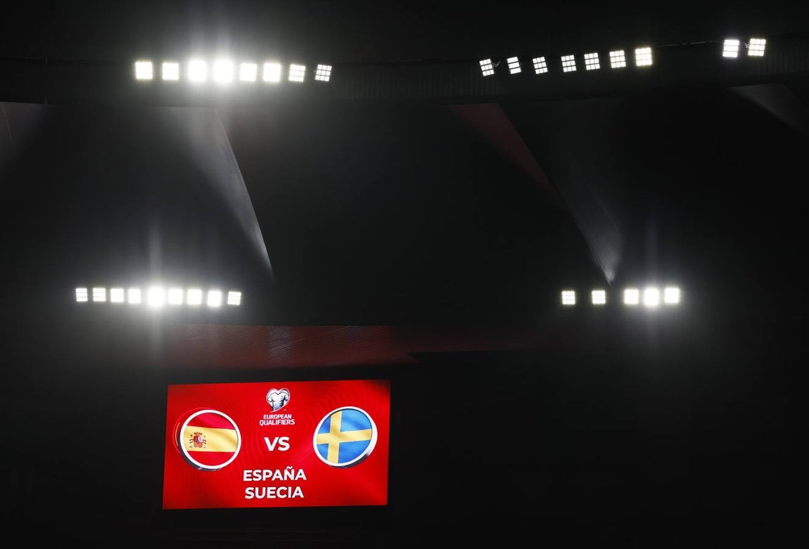 En imágenes, ambiente del partido entre España y Suecia en el estadio de La Cartuja de Sevilla