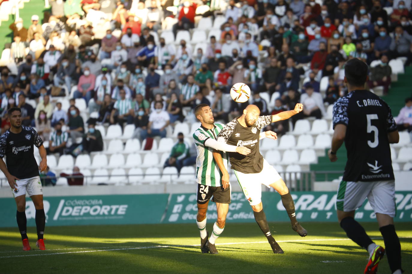 Las mejores imágenes del partido del Córdoba CF frente al Cacereño