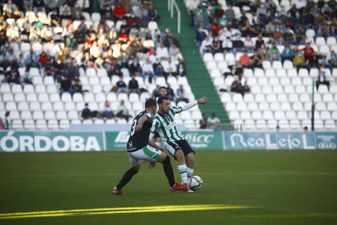 Las mejores imágenes del partido del Córdoba CF frente al Cacereño